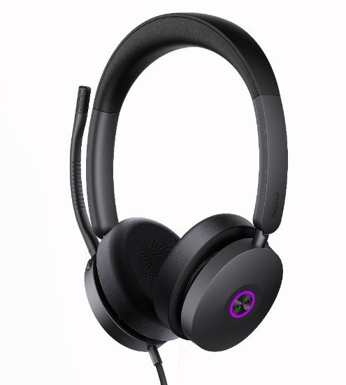 Picture of Yealink UH48 UC USB Wired Headset Hybrid Active Noise Cancellation, Four-Microphone Noise-canceling Technology,  Swift Plug & Play All-Day Comfort