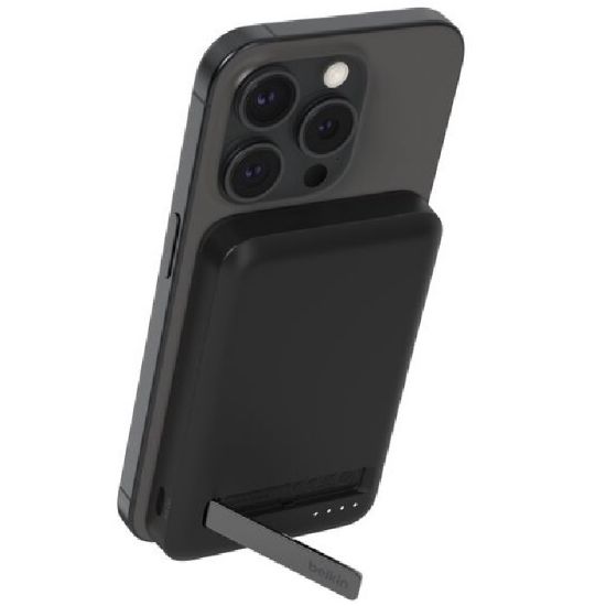 Picture of Belkin BoostCharge Pro 5k mAh Magnetic Power Bank With Qi2 + USB-C Cable (1M) - Black (BPD006btBK),15W,1xUSB-C, Overcharge Protection,2 Years Warranty