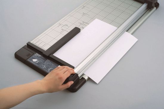 Picture of CARL DC250 A2 PAPER TRIMMER