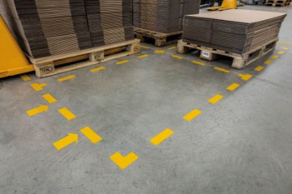 Picture of DUR FLOOR MARKING SHAPE "T" YLW PACK 10