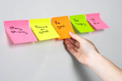 Picture of NOTES BRILLIANT 75X75MM ASSTD PK5