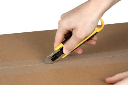 Picture of CELCO 18MM AUTO RETRACTABLE CUTTER