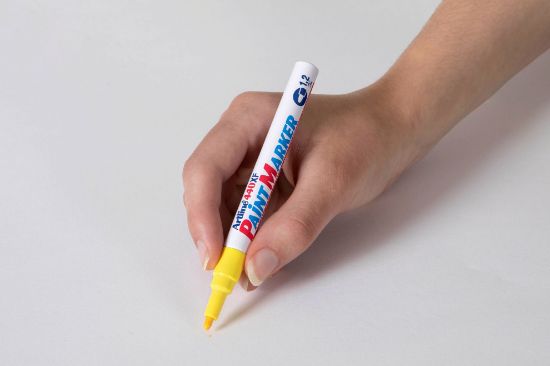 Picture of ARTLINE 440 PAINT MARKER YELLOW