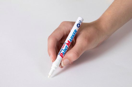 Picture of ARTLINE 440 PAINT MARKER WHITE