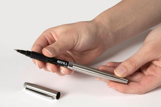 Picture of ARTLINE SIGNATURE  ROLLER BALL REFILL BK